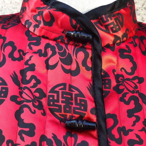 Vintage Womens Red Black Quilted Asian Jacket